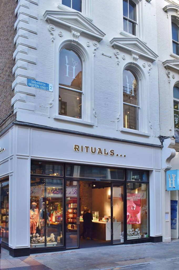 Aluminium Shopfront – Rituals 2 – RAL 9005